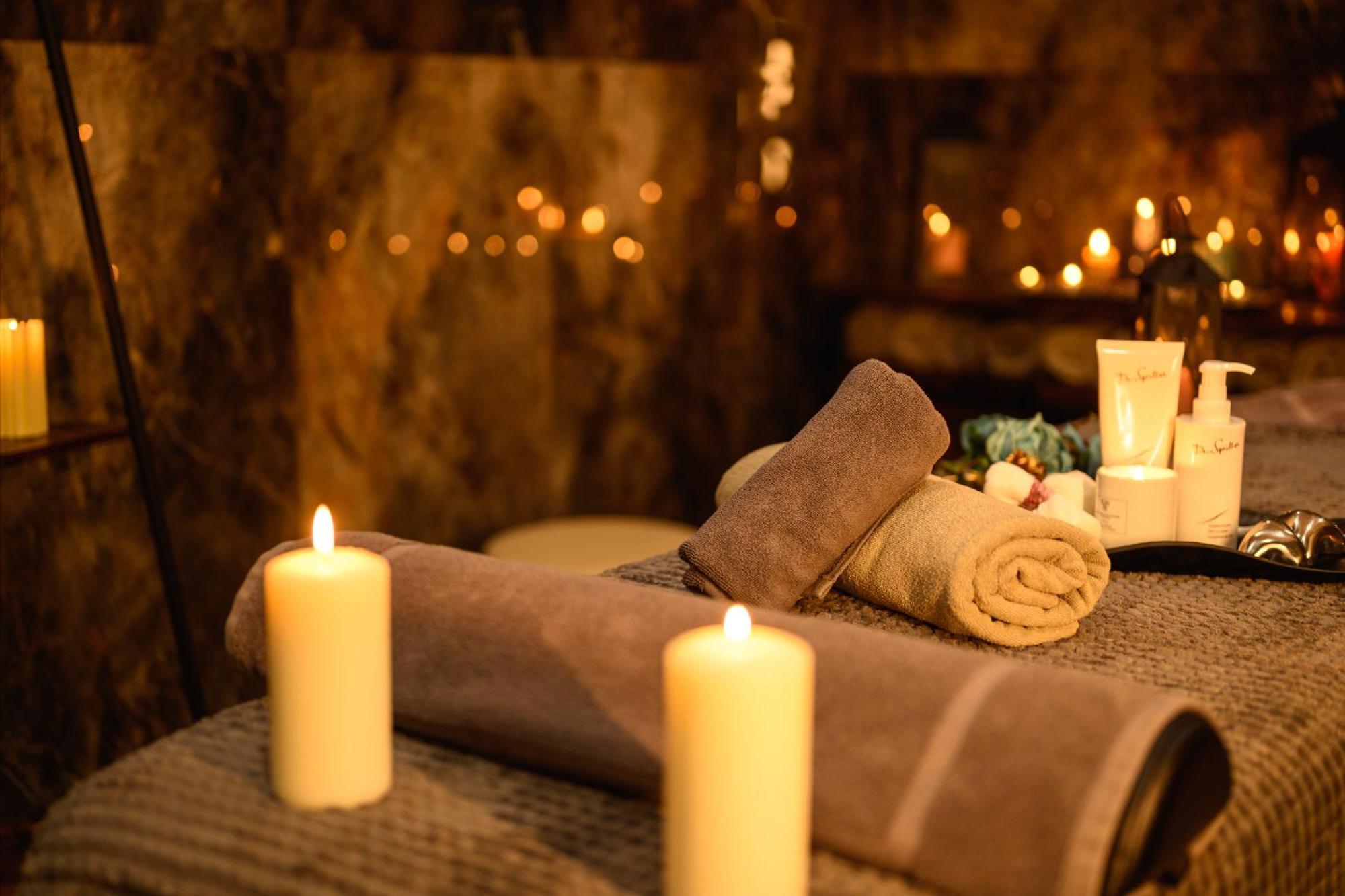 Empire Balneo & Spa Hotel ヒサリャ エクステリア 写真