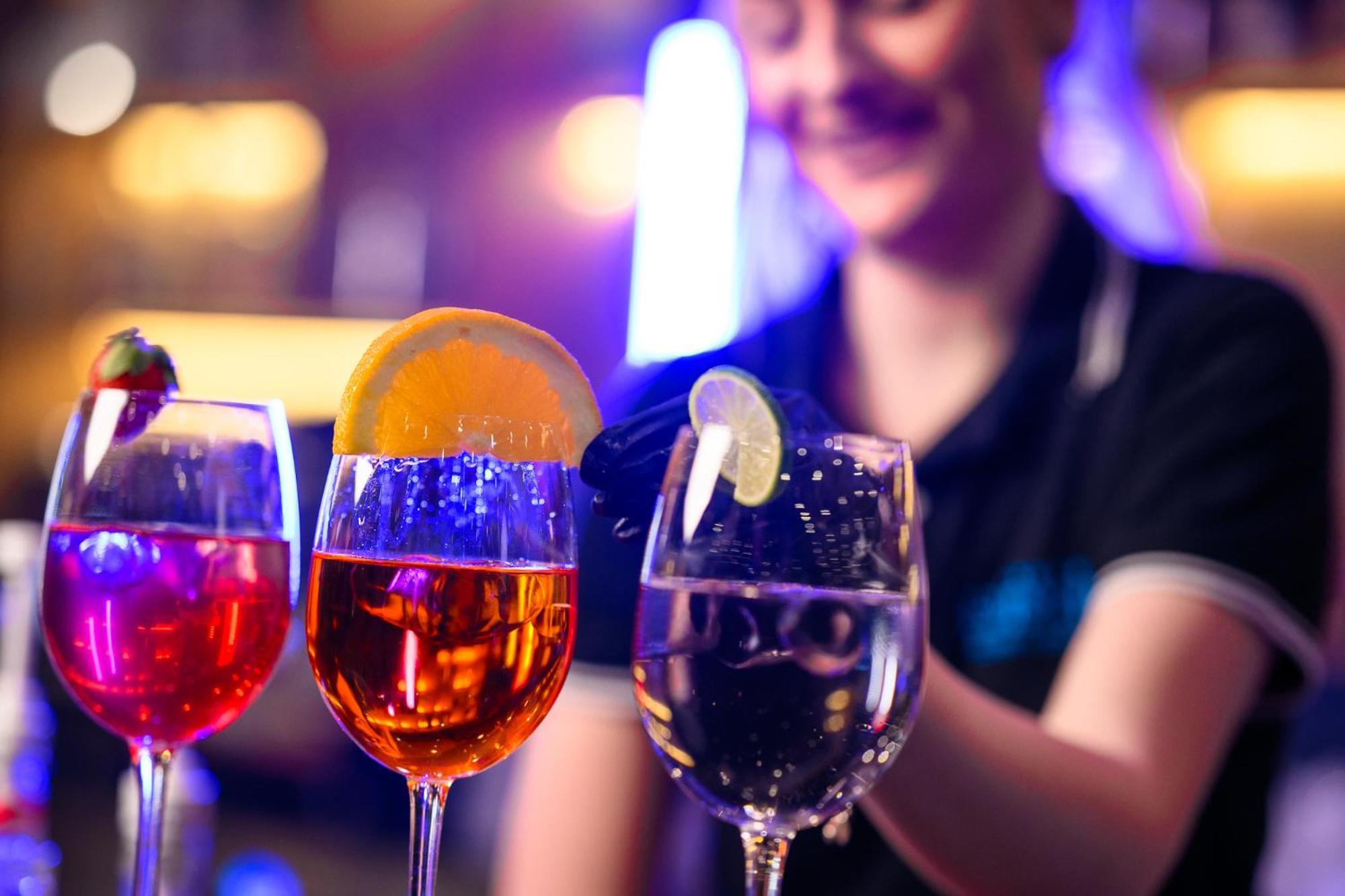 Empire Balneo & Spa Hotel ヒサリャ エクステリア 写真